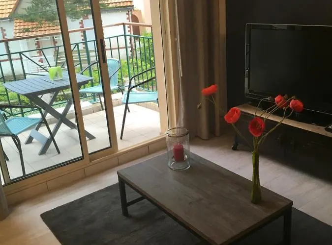 Le Belouga شقة بورنيشّيه